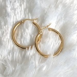Hoop earrings for women / 18K Gold Plated / Stainless Steel